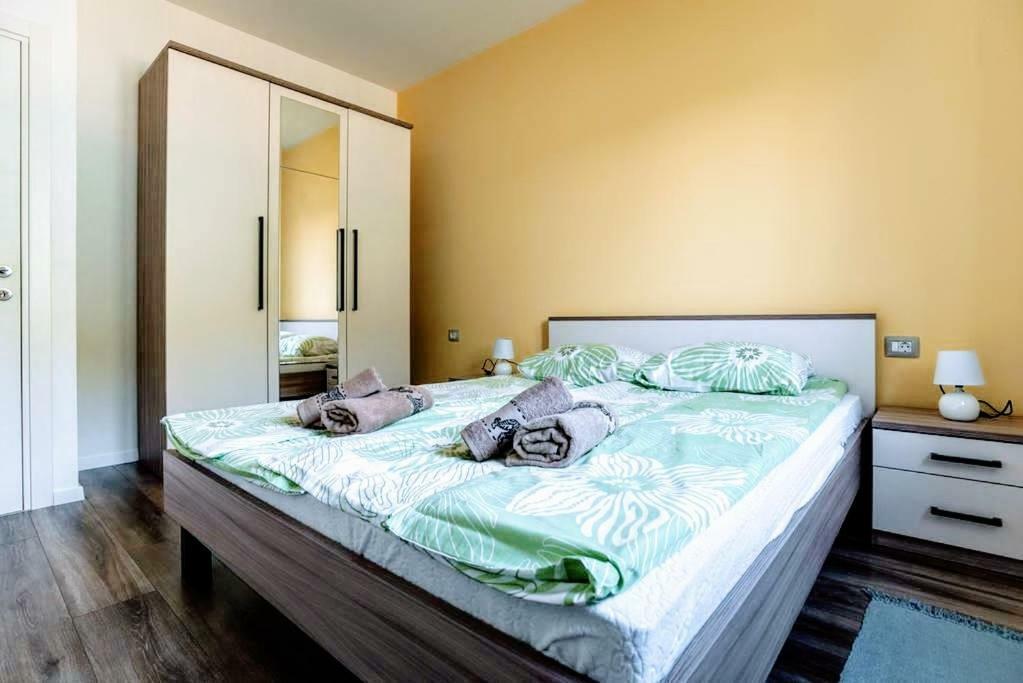 Holiday Apartments Mediterraneo Funtana Esterno foto